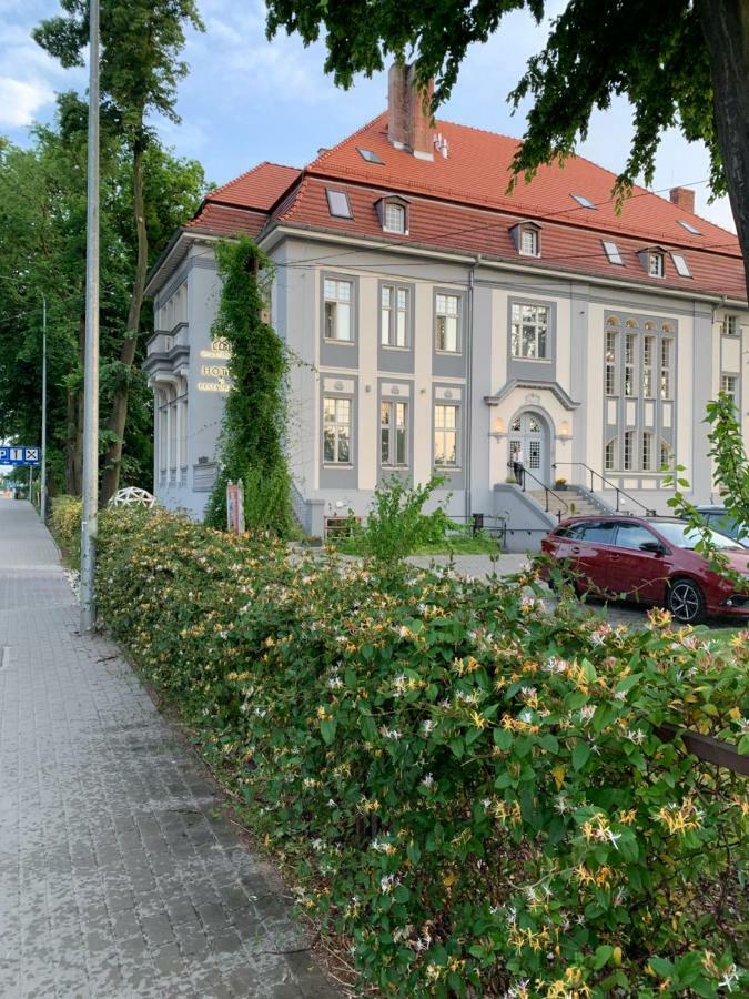 Hotel Willa Starosty Miedzyrzecz Bagian luar foto